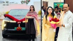 Photos: कारेगावच्या सरपंचांनी खरेदी केली इतक्या लाखांची गाडी? फोटो सोशल मीडियावर व्हायरल