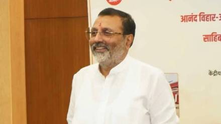 Shinde Shiv Sena leaders expressed anger over controversial remark by mp Nishikant Dubey Shinde Shiv Sena leaders expressed anger over controversial remark by mp Nishikant Dubey