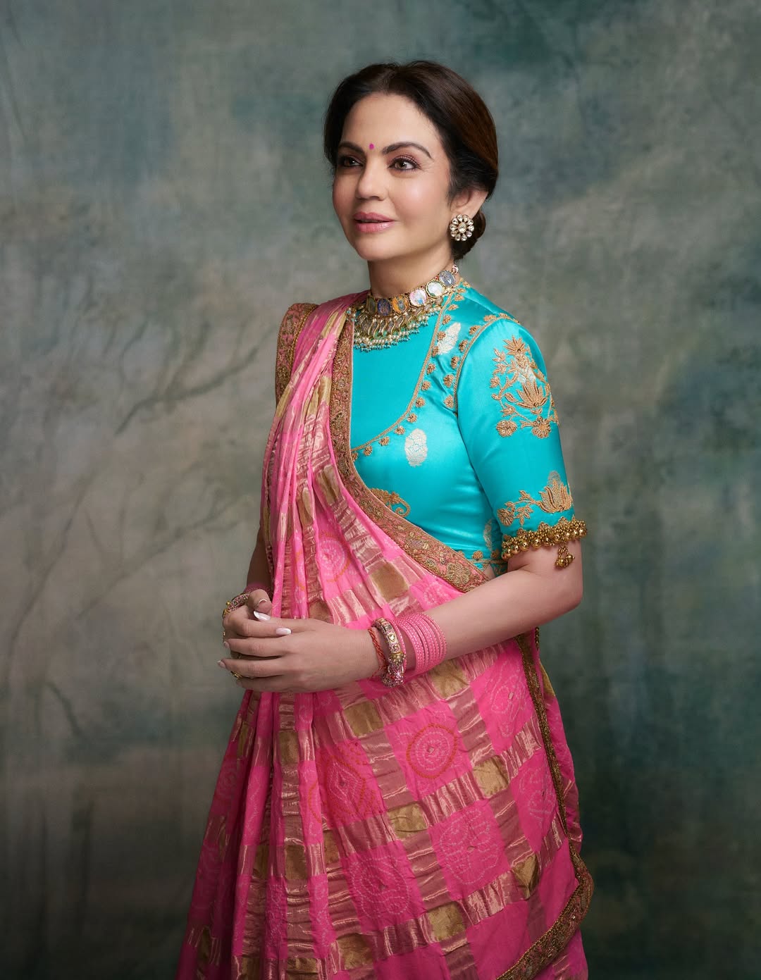 Nita Ambani Gharchola Saree Gold Blouse Look
