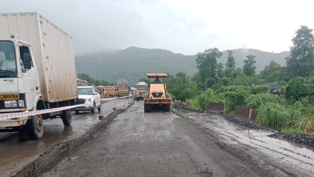 Palghar Sativali bridge traffic controlled service road to open by July 15