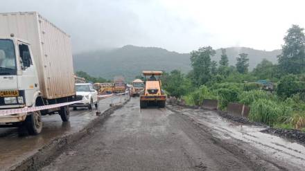 Palghar Sativali bridge traffic controlled service road to open by July 15