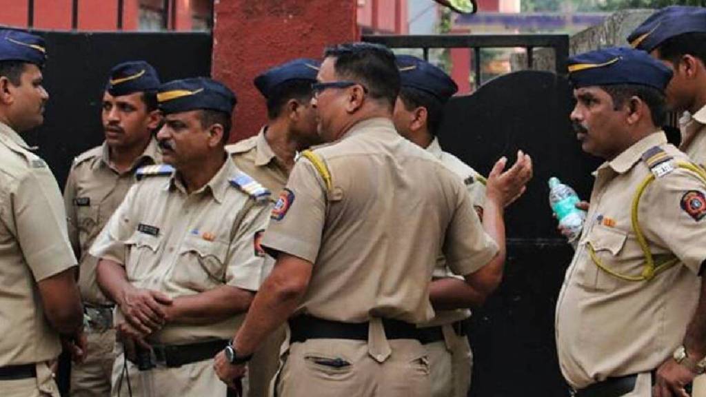 Police raids serious criminals in Sangli