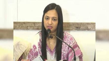 Priya Fuke protested in front of the Vidhan Bhavan today in Nagpur