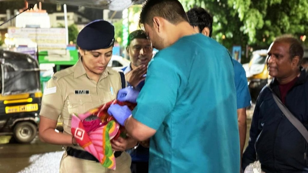 Pune railway RPF constable Shilpa Ukade helped a woman give birth at the station