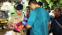 पुणे रेल्वे स्टेशन येथे मध्यरात्री चिमुकलीचा जन्म