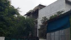 पुण्यात स्लॅब कोसळून एकाचा मृत्यू तर तिघे जण गंभीर जखमी