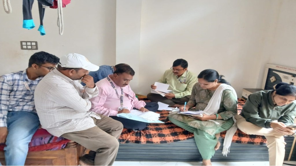 Raids carried out in Akola akot targeting illegal moneylenders