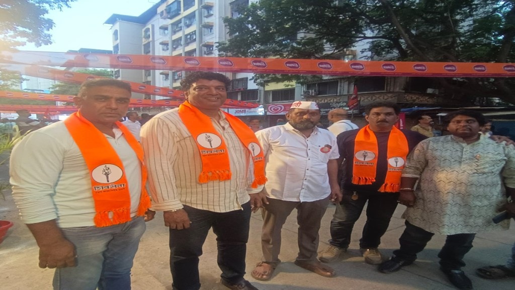 Raj Thackeray rally in Mira Bhayandar sees MNS and Uddhav Shiv Sainiks turnout