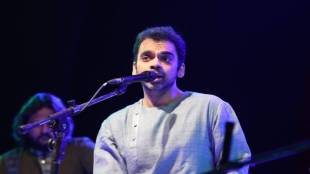 Renowned singer Rahul Deshpande Abhangwari wins hearts of audience