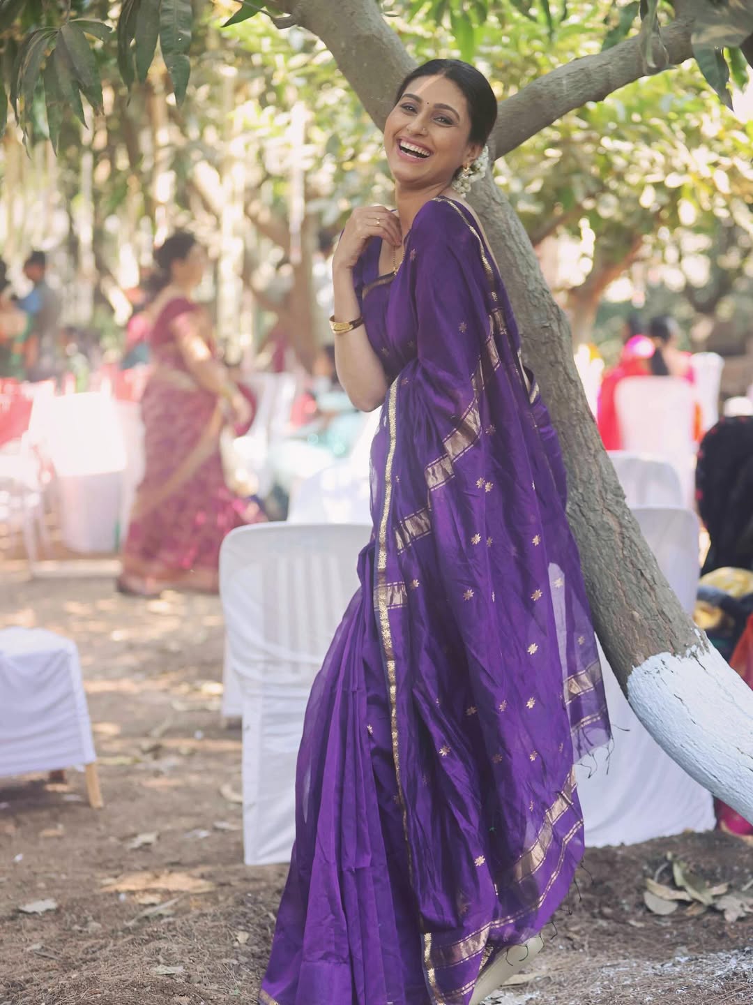 Reshma Shinde Purple Cotton Saree Look