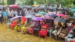 In Thane Bharat Bandh Protest outside the District Collector's Office