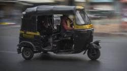 ऑटो रिक्षा चालकांद्वारे मोबाइल ॲप सुरू करण्याचा प्रस्ताव; कमी अंतराच्या प्रवासाला नकार देण्याच्या दीर्घकालीन समस्येवर उपाय