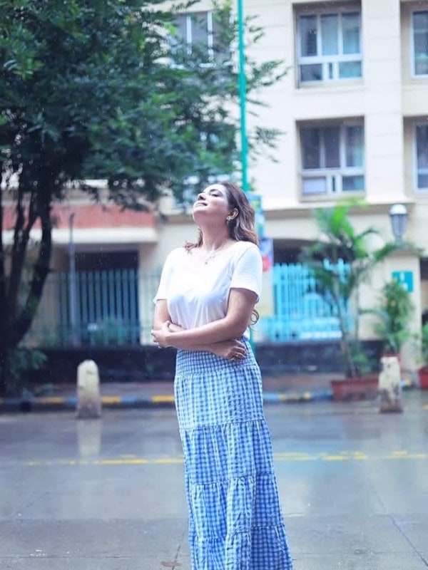 Rupali Bhosle Rain Reel Video