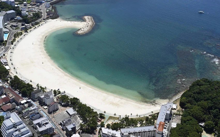 Russia Earthquake and japan tsunami photos