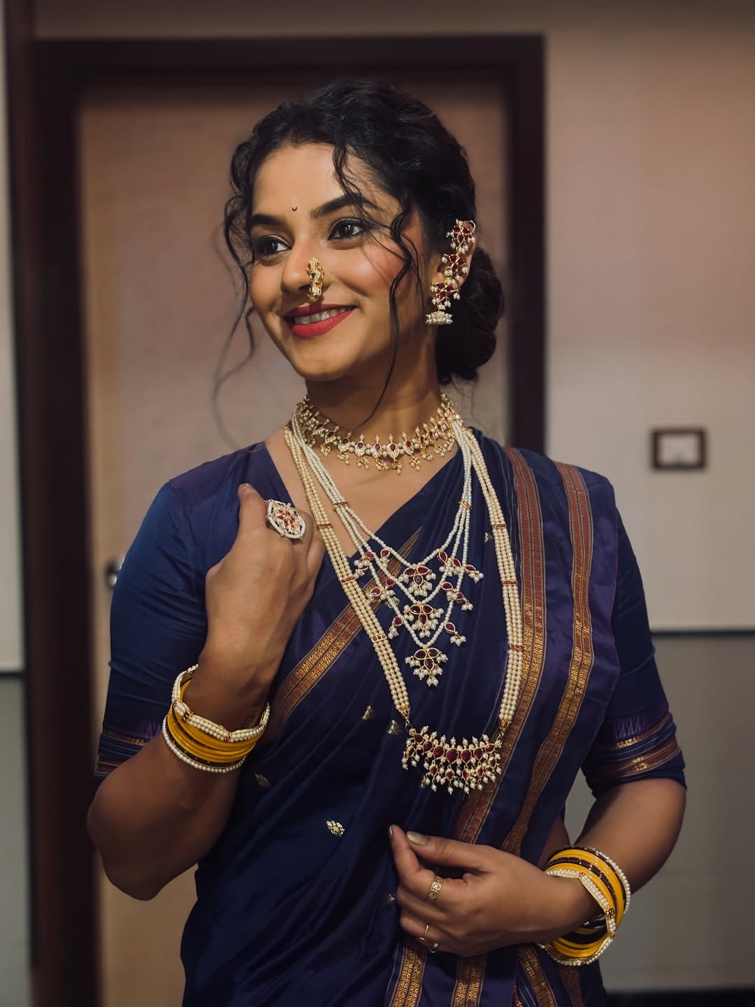 Sakshee Gandhi Purple Nauvari Mangalagaur Look