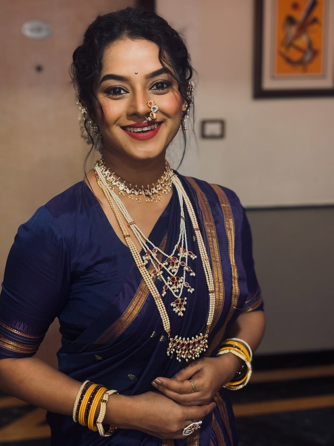 Sakshee Gandhi Purple Nauvari Mangalagaur Look