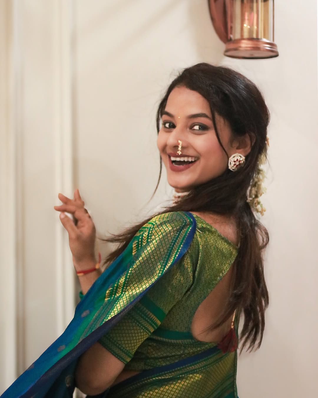 Sakshee Gandhi Purple Nauvari Mangalagaur Look
