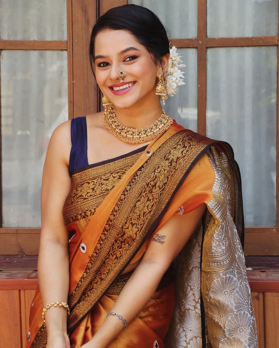 Sakshee Gandhi Purple Nauvari Mangalagaur Look