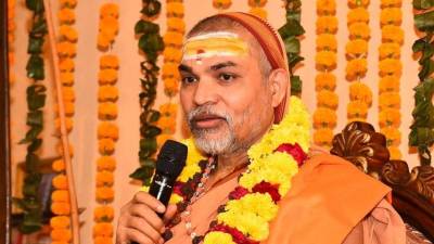 शंकराचार्य अविमुक्तेश्वरानंद गिरवत आहेत मराठीचे धडे; “वाघाची मावशी फारच आळशी…”