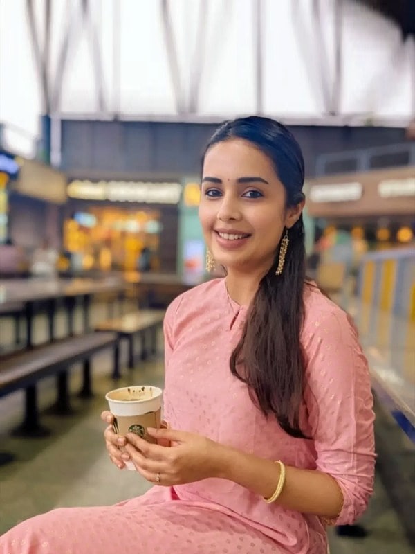 Shivani Rangole Kulkarni Pink Dress Look