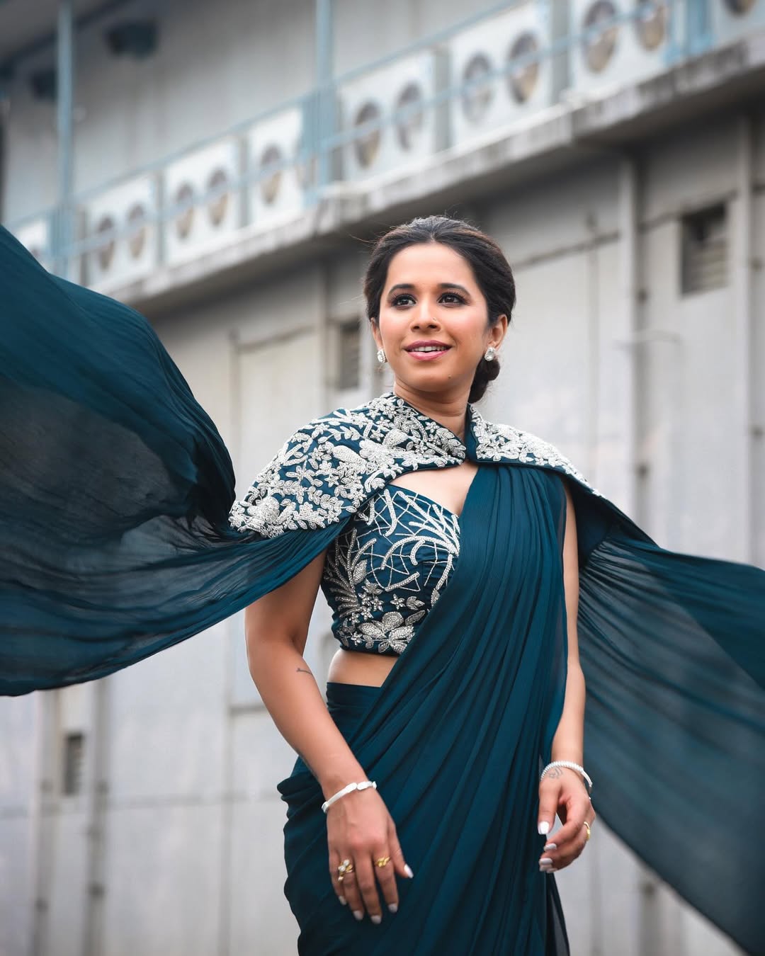 Shreya Bugde Chala Hawa Yeu Dya ComedyCha Gangwar