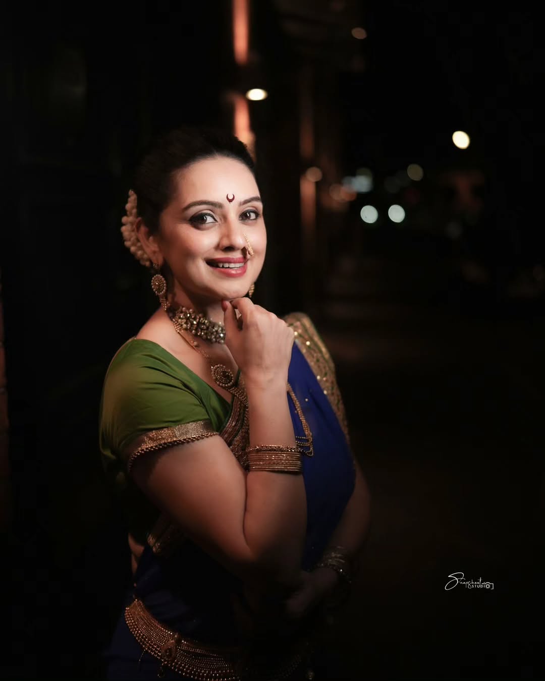 Shruti Marathe Blue Nauvari Saree Look