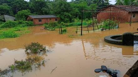 Sindhudurg sawantwadi kankavli devgad kudal heavy rain disrupts life