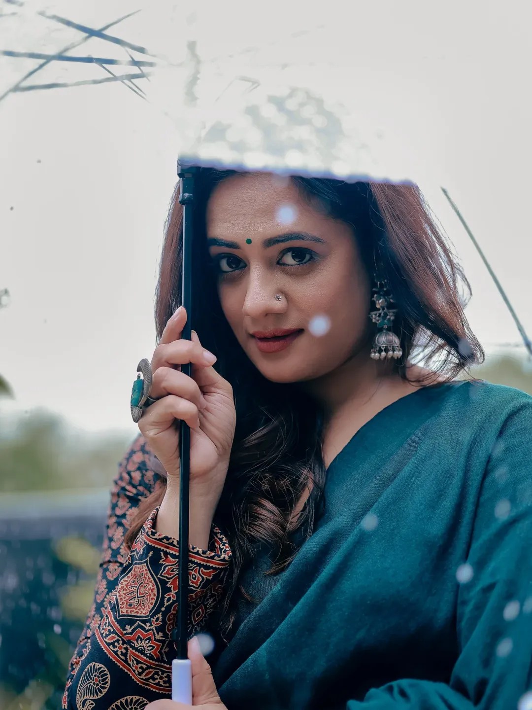 Spruha Joshi Saree Photoshoot In Rain