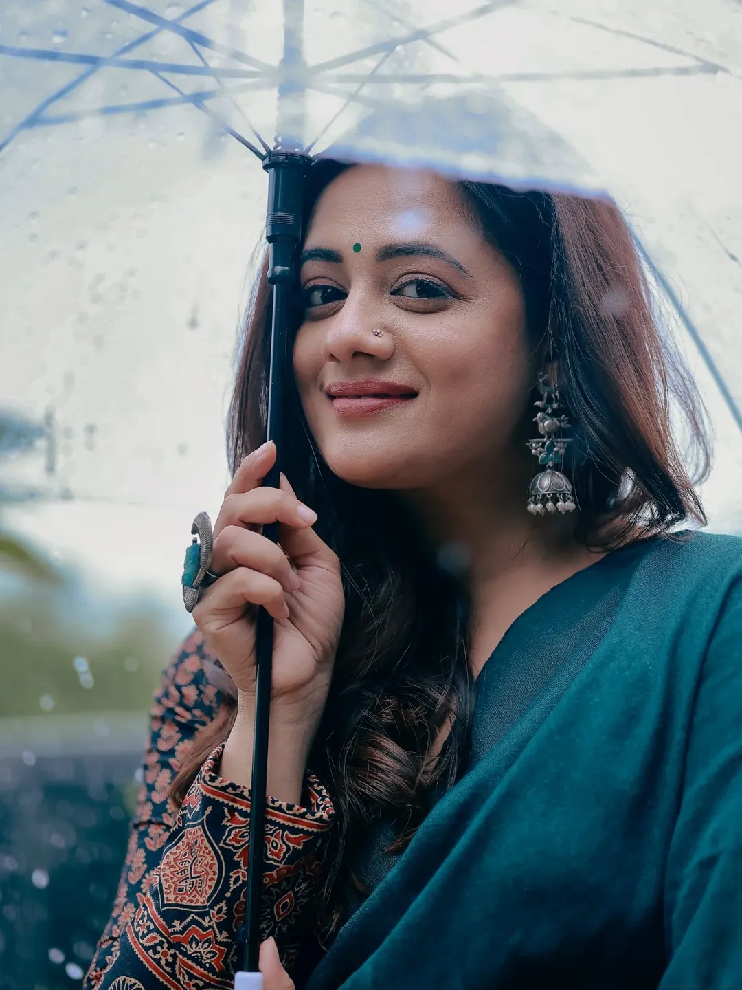 Spruha Joshi Saree Photoshoot In Rain