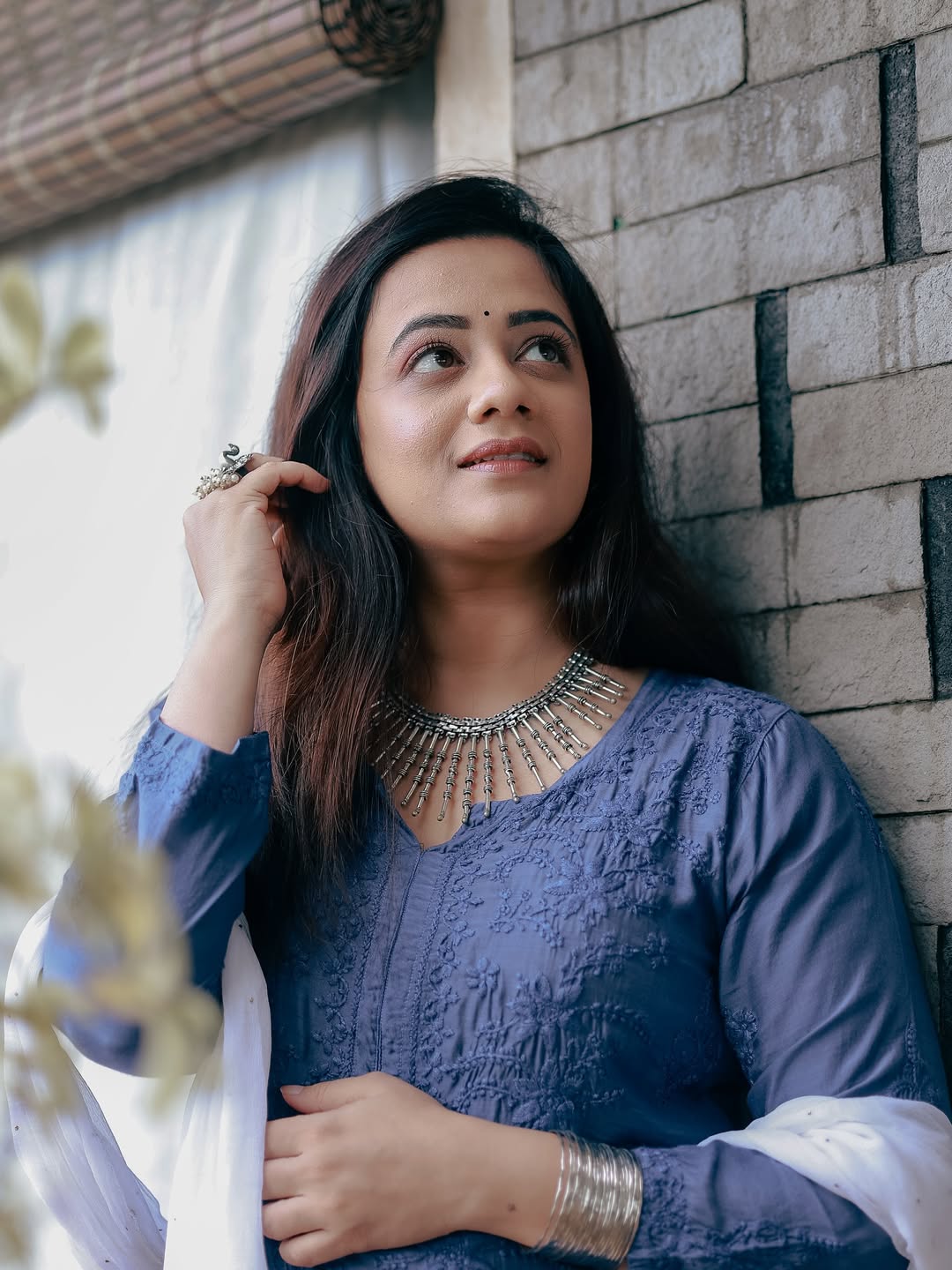 Spruha Joshi Saree Photoshoot In Rain