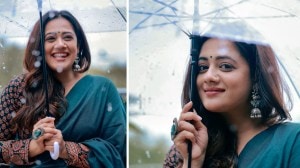 Photos: ‘पहली बारिश ही आखिरी…’; भरपावसात स्पृहा जोशीचं कॉटन साडीत फोटोशूट