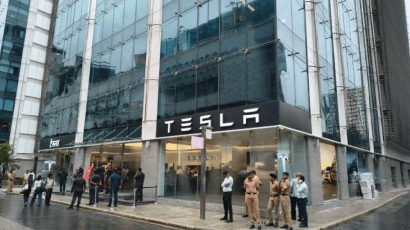 Tesla Mumbai Showroom Name Plate In Marathi