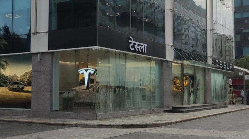 Tesla Mumbai Showroom Name Plate In Marathi