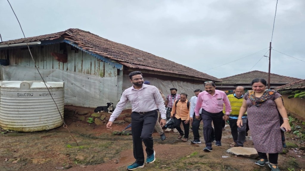Thane ZP CEO rohan ghuge Treks 10 km in Rain to Inspect Remote Village