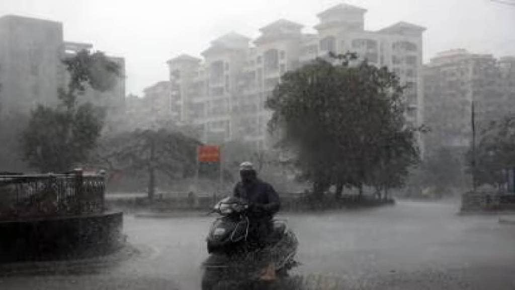 The Meteorological Department has issued an orange alert warning of extremely heavy rainfall in Mumbai Thane Palghar Raigad and Ratnagiri districts