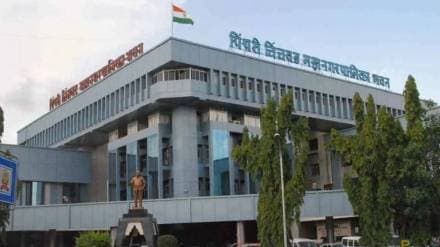 pimpari chinchwad municipal corporation has trained engineers to fill potholes