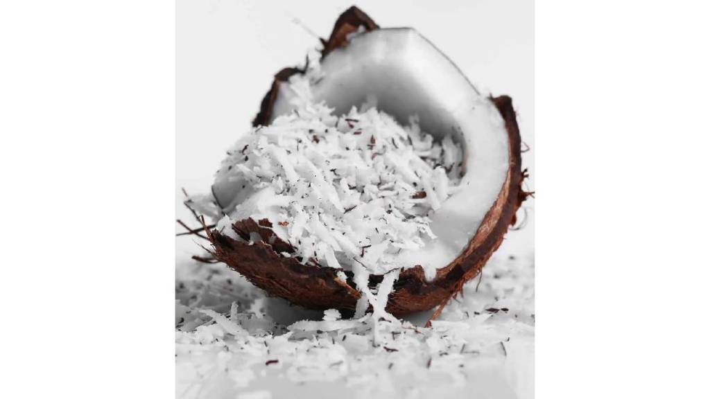 There is a shortage of coconut in the market during the festive season