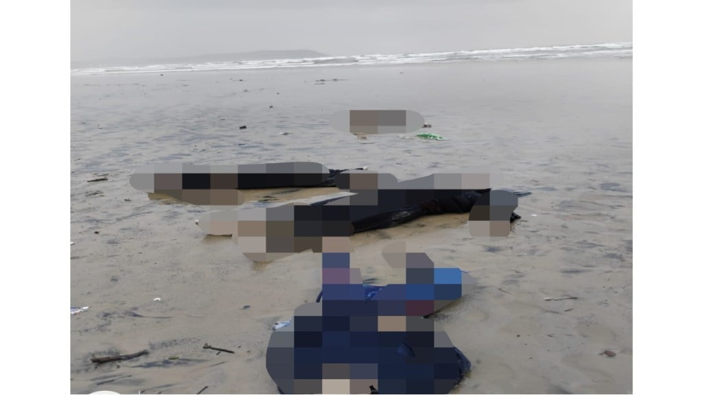 Tourists drown in Aareware sea in Ratnagiri