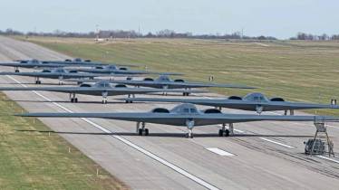 US Air Force B-2