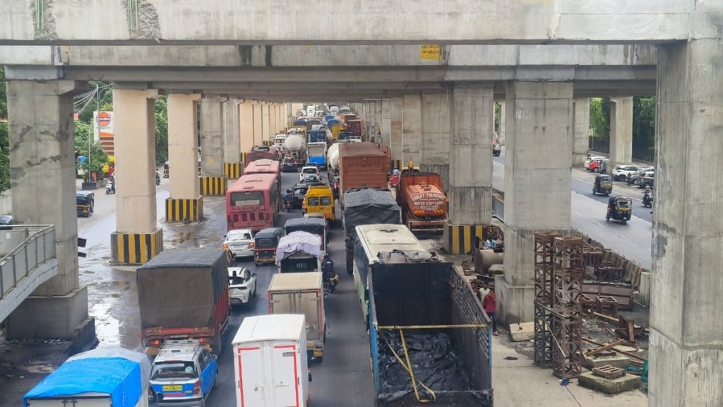 Thane traffic jam, Ghodbunder road accident, metro construction impact, Thane vehicle collision, Ghodbunder traffic update,