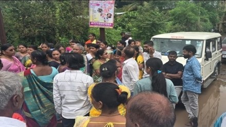 Panvel news, Chikhle village incident, sarpanch protest Panvel, government official obstruction,