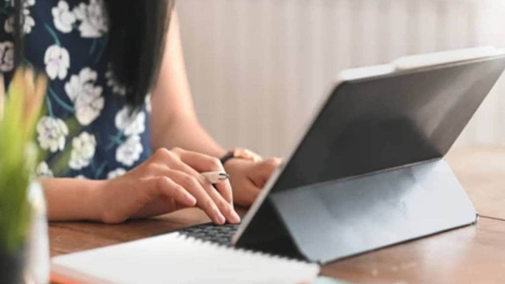 Woman Reddit Post Viral on Social Media