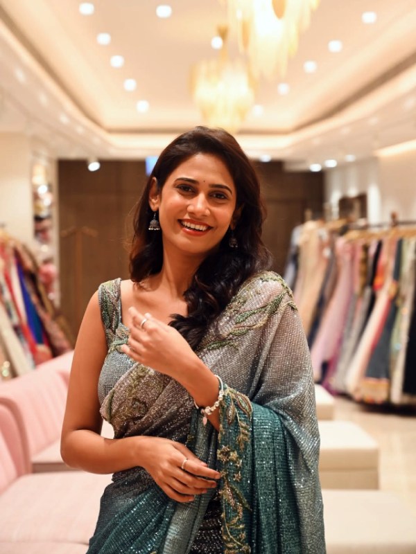 Yogita Chavan Shimmery Saree Look