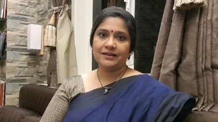 actress renuka shahane reaction on marathi hindi language controversy