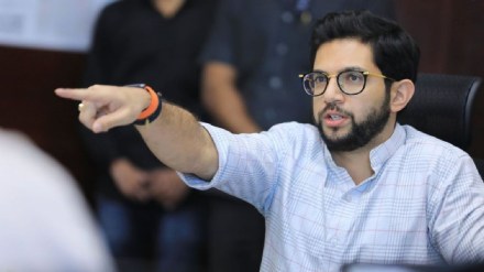Aditya Thackeray warns in the Assembly that he will not tolerate the tyranny of Adani Company in Mumbai print news
