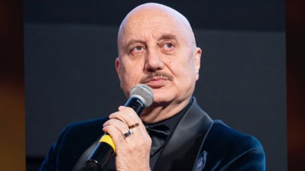 anupam kher says this days women can be dangerous to their husbands planning things out