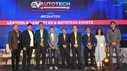 Presentation of futuristic technologies at EV & Autotech Forum Pune print news