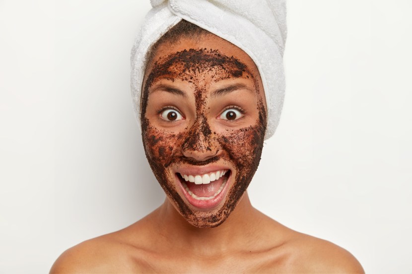 Benefits of face scrub for skin
