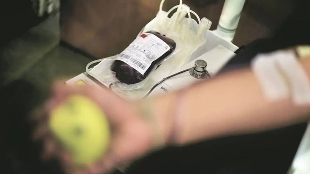 blood donation news in marathi