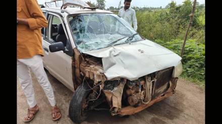 Seven people drowned after a car fell into a drain in Nashik district